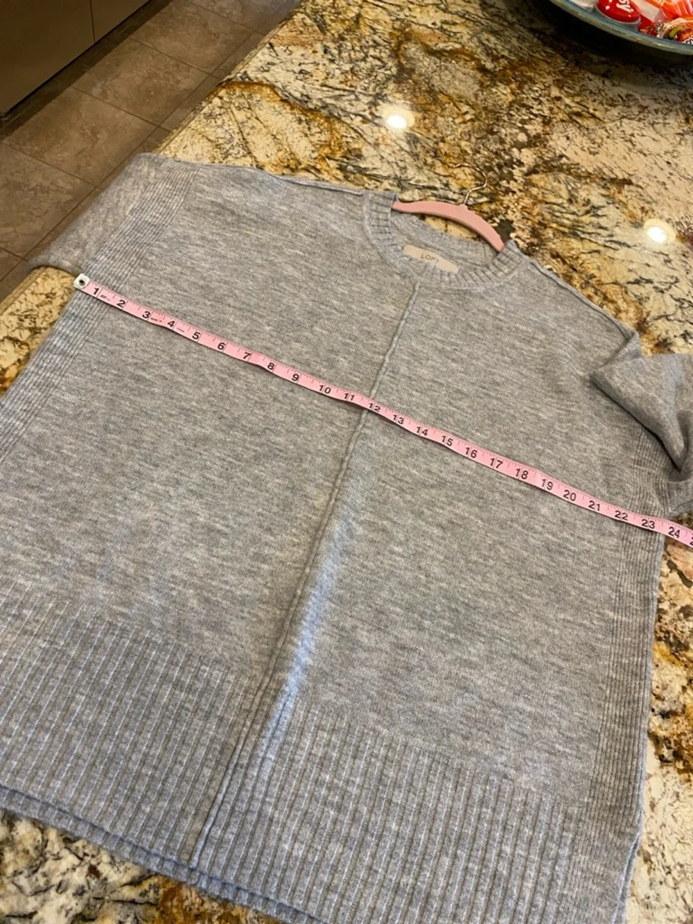 LOFT Oversized Sweater - Picture 9 of 10